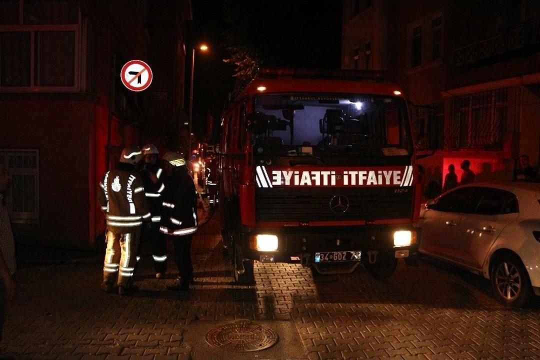 Fatih&rsquo;te Yangın Paniği