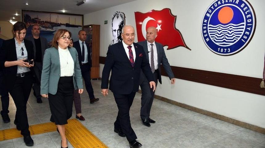 Fatma Şahin, Başkan Kocamaz&rsquo;ı Ziyaret Etti