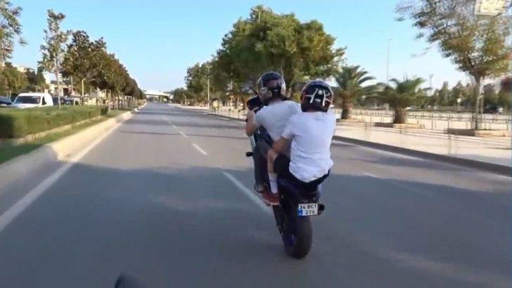 (özel) İstanbul’da Ayaklarıyla Motosiklet Süren Maganda Yine Terör Estirdi G5