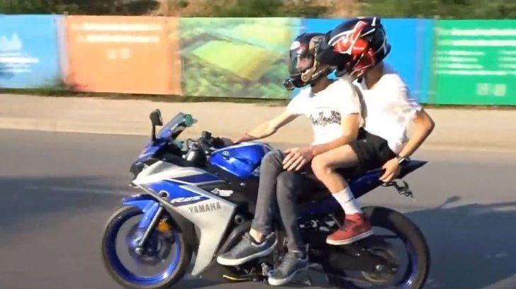 (özel) İstanbul’da Ayaklarıyla Motosiklet Süren Maganda Yine Terör Estirdi G2