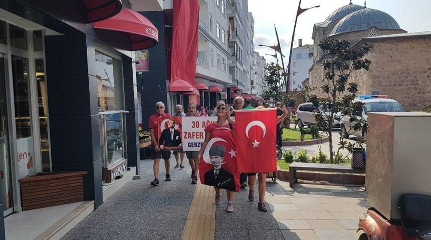 30 Ağustos Zafer Bayramı İçin 41 Km Yürüdüler