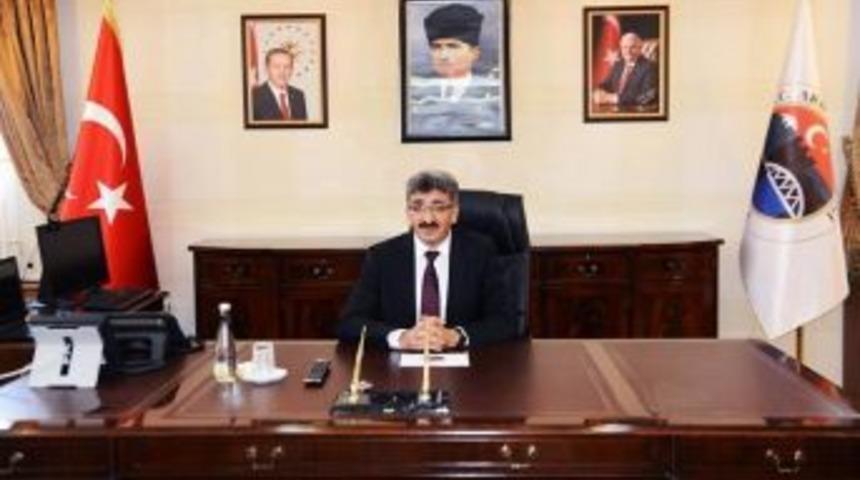 Vali Mehmet Emin Bilmez’den 30 Ağustos Zafer Bayramı Mesajı