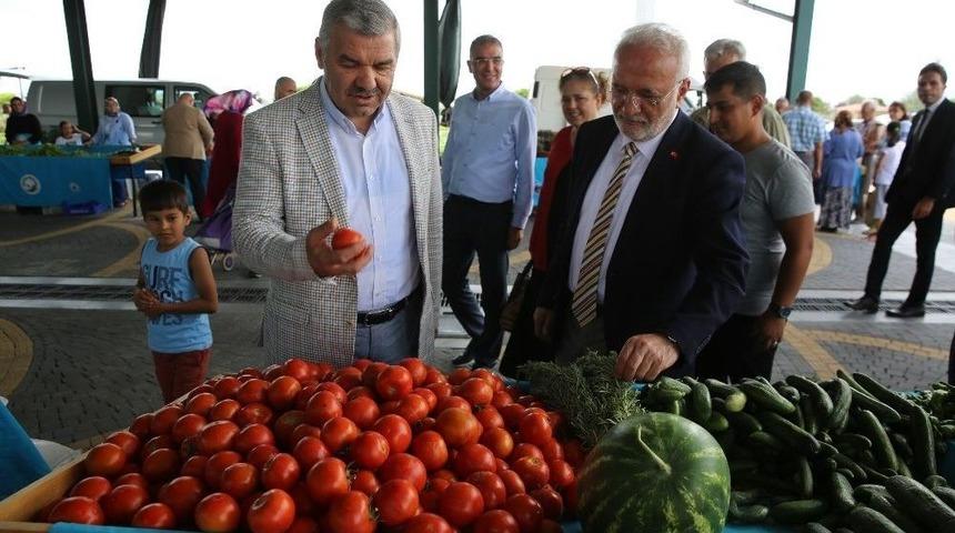 Doğal Ürünler Bahçesi Ve Pazarı Yeni Sezonu Açtı