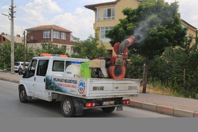 Melikgazi, Haşeratla 7 İlaçlama Ekibi İle Mücadele Ediyor