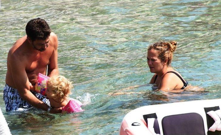 Juventus’un Başkanı Andrea Agnelli Ve Türk Eşi Akalın Bodrum’un Tadını Çıkarıyor G4