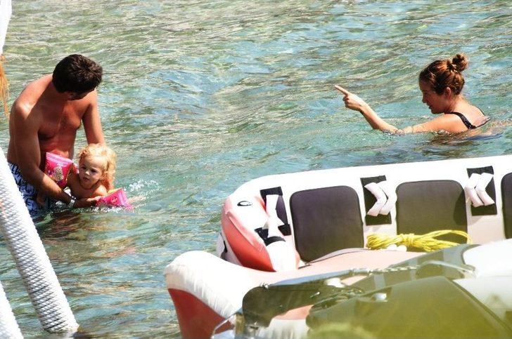 Juventus’un Başkanı Andrea Agnelli Ve Türk Eşi Akalın Bodrum’un Tadını Çıkarıyor G5