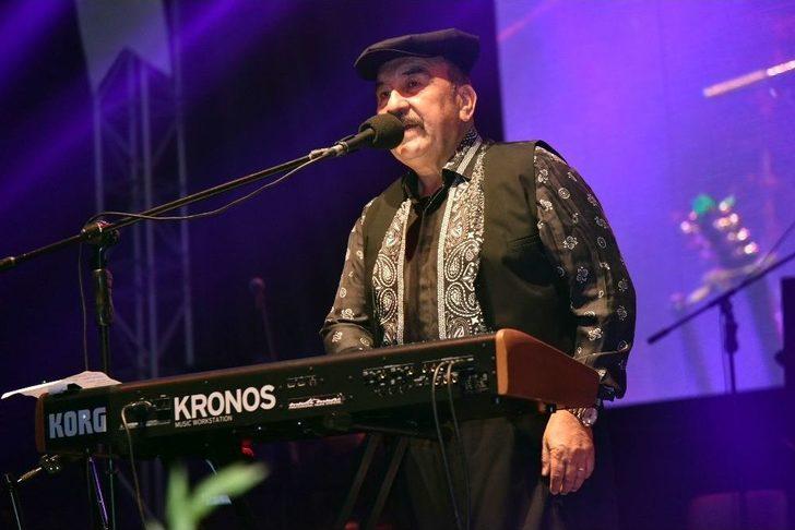 Gökbel Yaylasında Ümit Besen Ve Muazzez Ersoy Rüzgarı G2