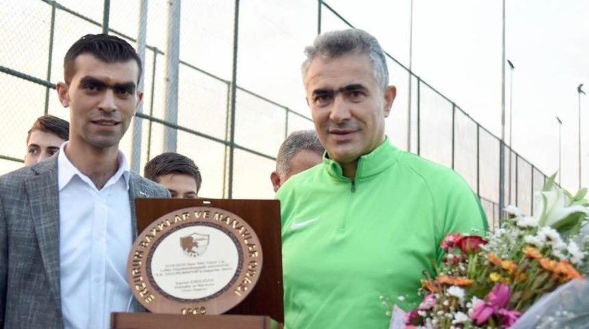 Bakkallar Ve Manavlar Odası&rsquo;ndan Bb. Erzurumspor&rsquo;a Ziyaret