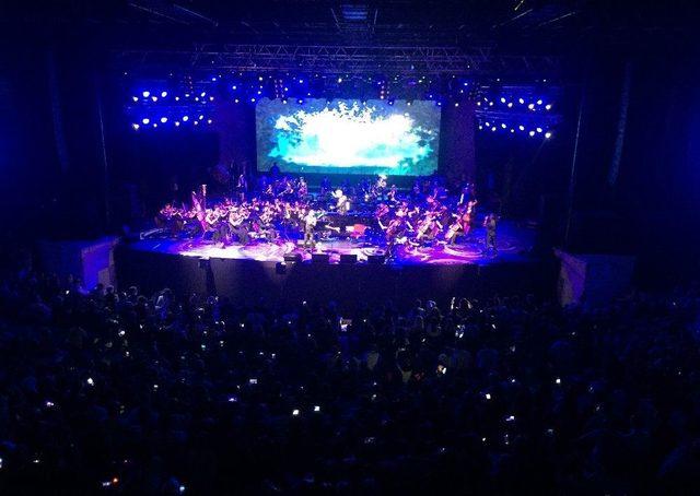 Sanatçı Yavuz Bingöl Ve Piyanist Mehveş Emeç’ten Anlamlı Konser