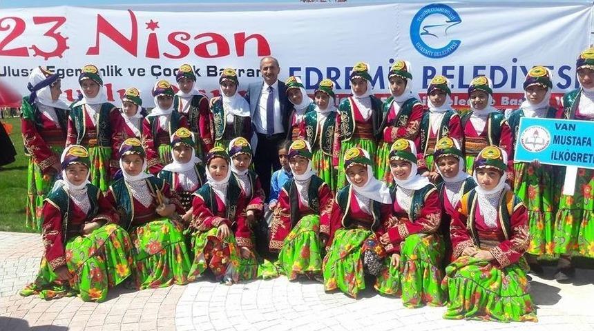 (&ouml;zel Haber) Vanlı Kızlar T&uuml;rkiye Şampiyonluğuna G&ouml;z Dikti