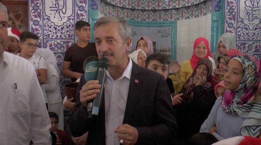 Tahmazoğlu, Kur&rsquo;anı Kerim Kursu &Ouml;ğrencilerinin Mezuniyetine Katıldı