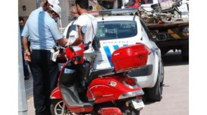 Aydın Polisi Motosiklet Denetimlerini Sıklaştırdı