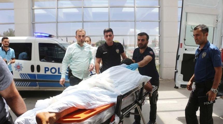 Ailesini Katledip İntihara Teşebb&uuml;s Eden Şahıs Tedavi Altında