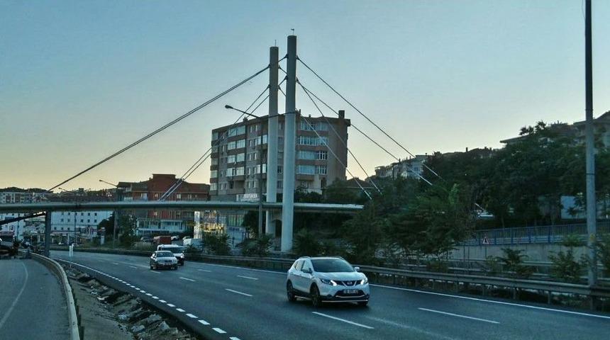 Bu Köprü Gebze’nin İki Yakasını Birleştiriyor