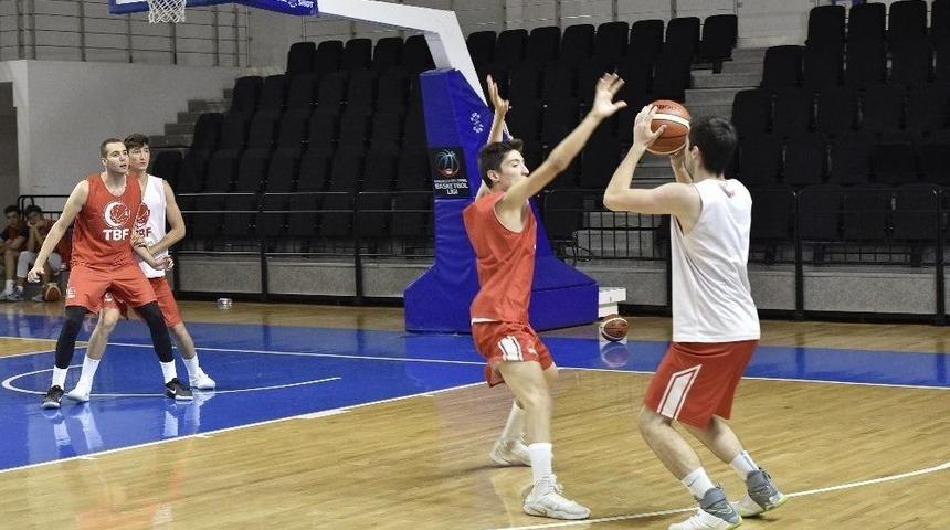 Eğitimlerin Aranan Takımı Mamak