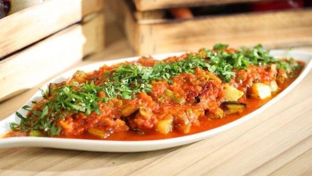 Şakşuka Yemek Tarifi