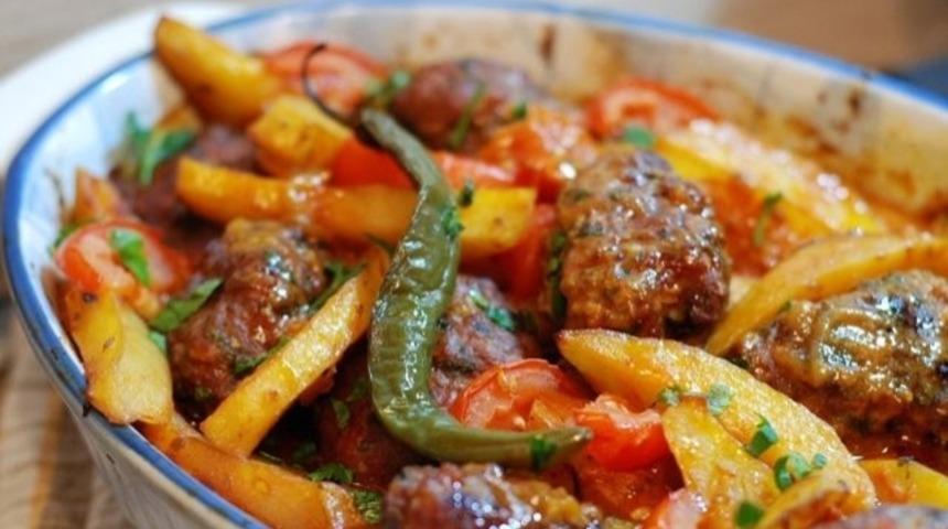 İzmir Köfte Tarifi