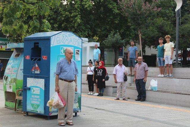 Büyük Zaferi Demirden Atları İle Kutladılar