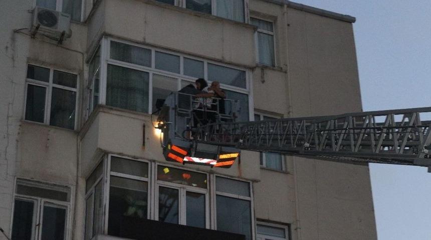 Şişli Emekli Subay Evleri&rsquo;nde Korkutan Yangın