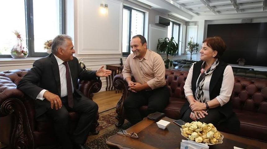 Başkan B&uuml;y&uuml;kkılı&ccedil;&rsquo;a Uzunyayla &Ccedil;erkes K&uuml;lt&uuml;r Festivaline &Ouml;zel Davet