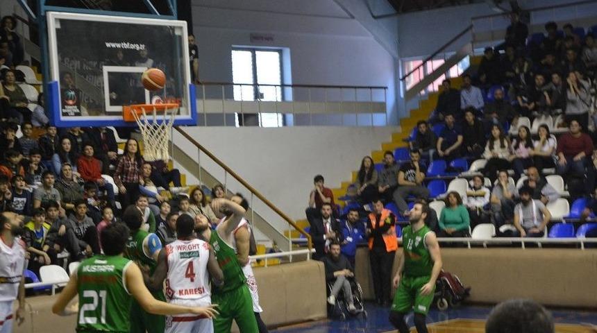 Tbl 1. Lig: Karesispor: 84 - Bursaspor Durmazlar: 88
