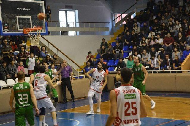 Tbl 1. Lig: Karesispor: 84 - Bursaspor Durmazlar: 88