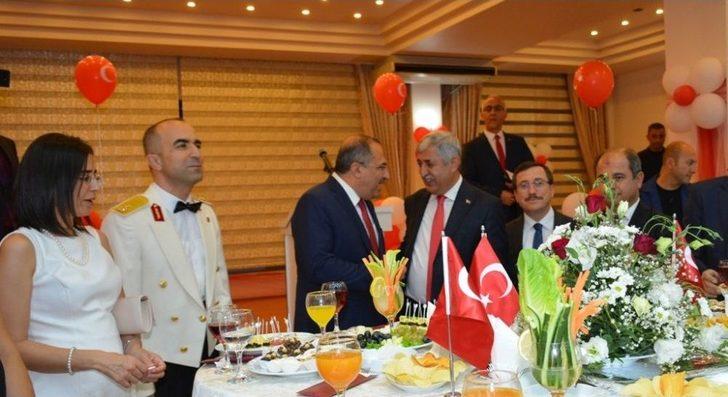 Malatya’da 30 Ağustos Zafer Bayramı Resepsiyonu G1