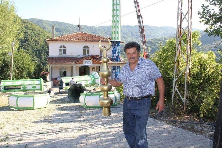 (özel) Gurbetçi Vatandaş, Köyündeki İki Camiye Minare Yaptırdı G4