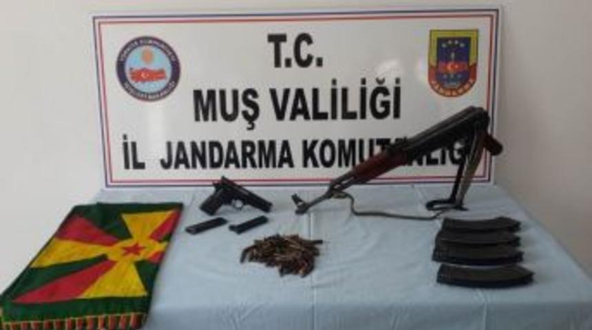 Muş&rsquo;ta Silah Ka&ccedil;ak&ccedil;ılarına Operasyon