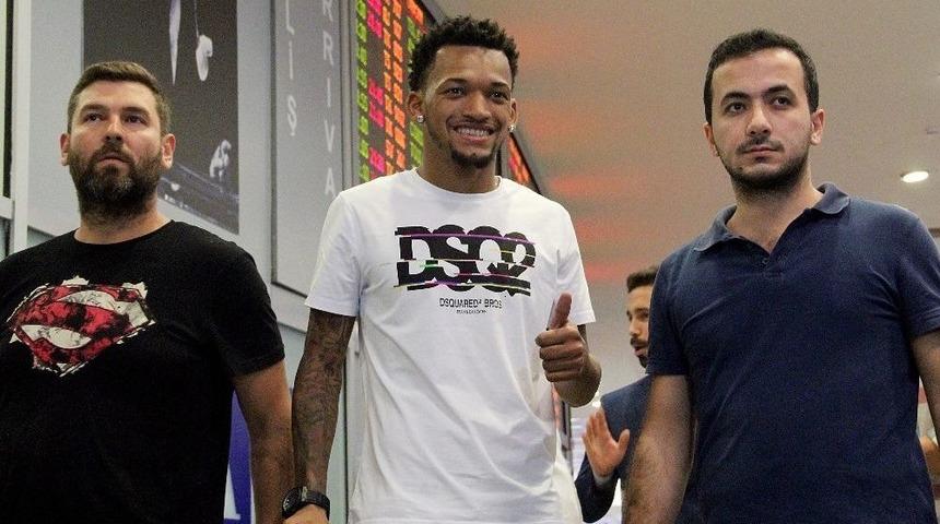 Jailson, İstanbul’a Geldi
