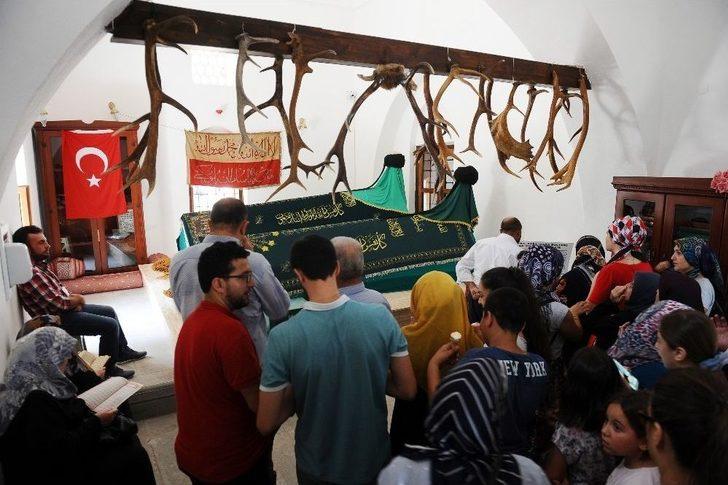 Baba Sultan Hazretleri Kabri Başında Anıldı G4