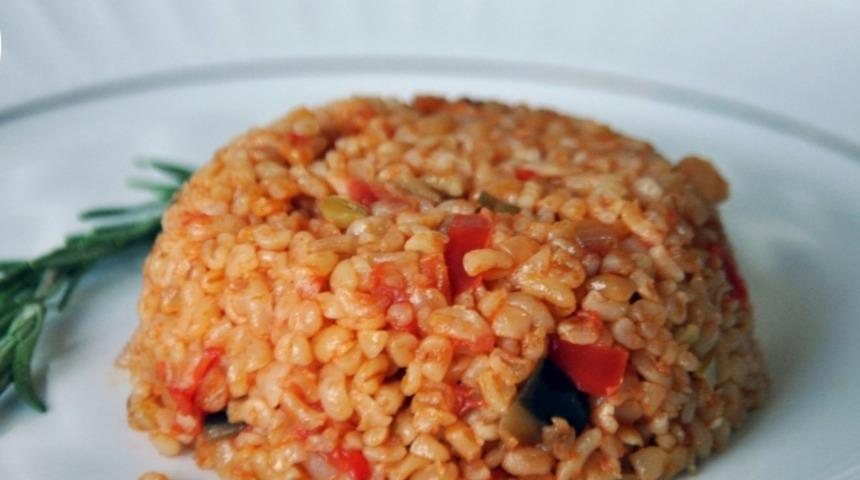 Bulgur pilavı tarifi: Ölçüsü asla şaşmaz, lezzeti tam puan alır! 