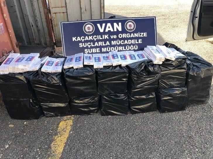 Van’da 9 Bin Paket Kaçak Sigara Ele Geçirildi