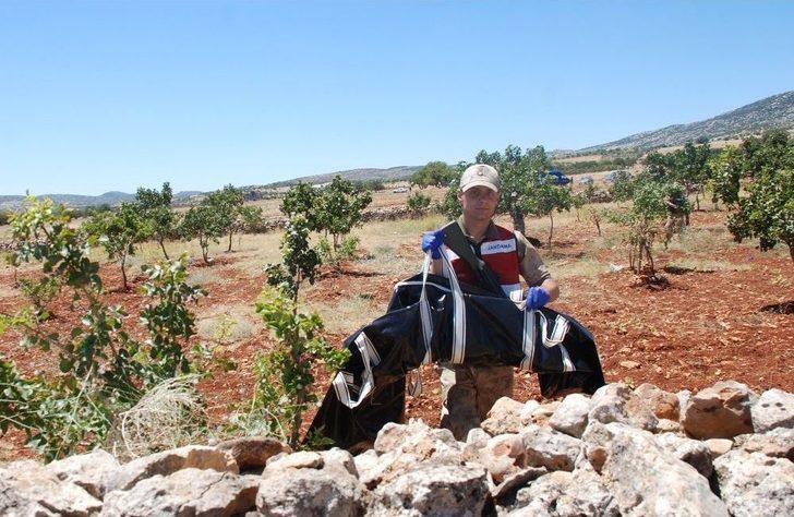 Ailesini Katleden Katil Olay Yerinden Kaçmış G4