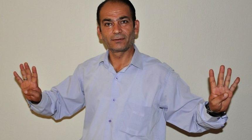 Abd Markası Cep Telefonunu &Ccedil;eki&ccedil;le Kırdı