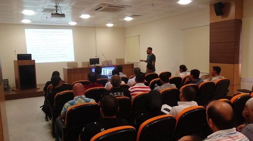 Hr&uuml; Tıp&rsquo;ta G&uuml;venlik G&ouml;revlilerine Eğitim