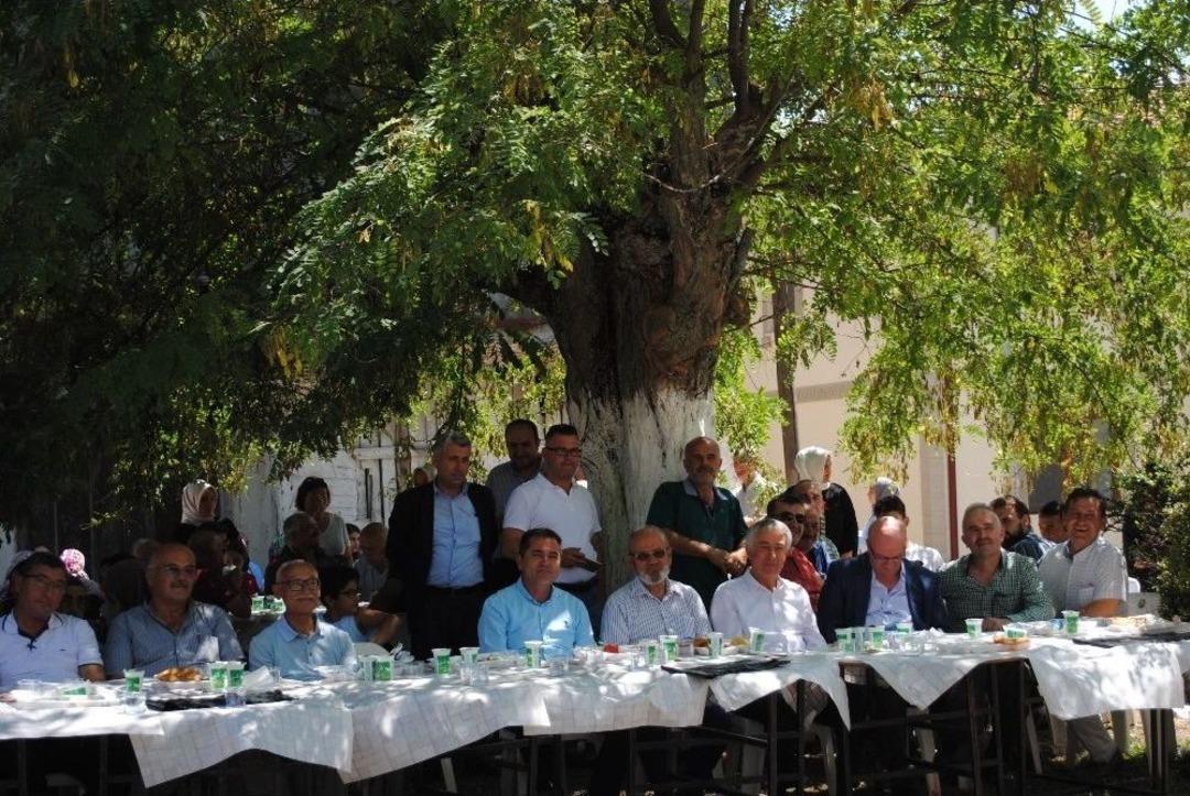 Yeksav&rsquo;ın Pişi Ve İkram G&uuml;n&uuml;&rsquo;nde Birliktelik Vurgusu