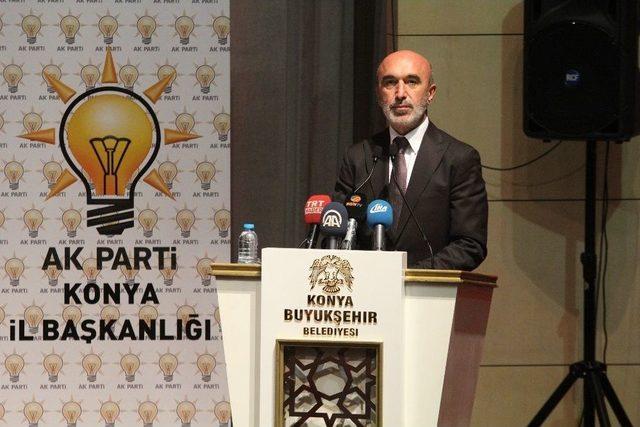 Adalet Bakanı Gül, Siyaset Akademisine Katıldı
