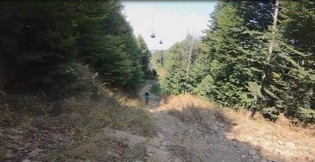 Uludağ Bisiklet Tutkunlarının Gözdesi Oldu