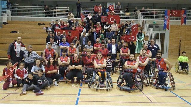 Karab&uuml;kspor İsvi&ccedil;re&rsquo;de Fırtına Gibi Esti 1