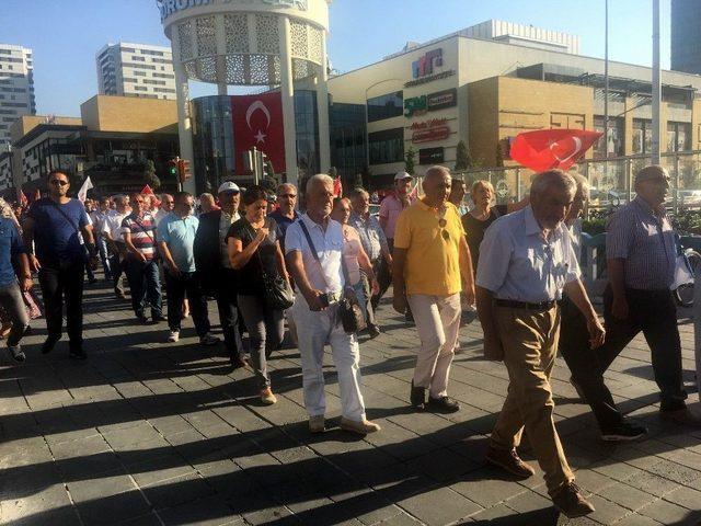 Chp Zafer Bayramı Yürüyüşü Yaptı