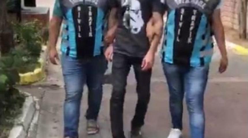 (&ouml;zel) Maltepe&rsquo;de Ayaklarıyla Motosiklet S&uuml;ren Maganda Yakalandı