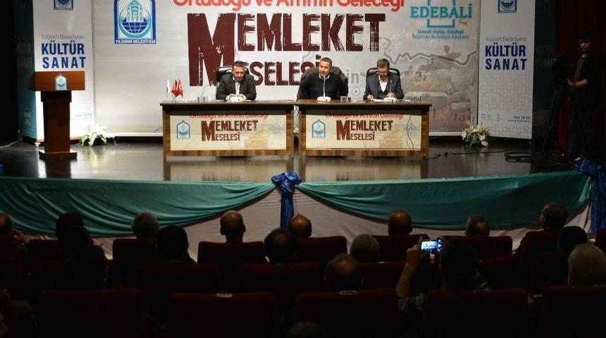 Afrin&rsquo;deki Komutanlardan Mesaj: "isterlerse T&uuml;m D&uuml;nya Bayraklarını Assınlar Biz Bu Oyunu Bozacağız"