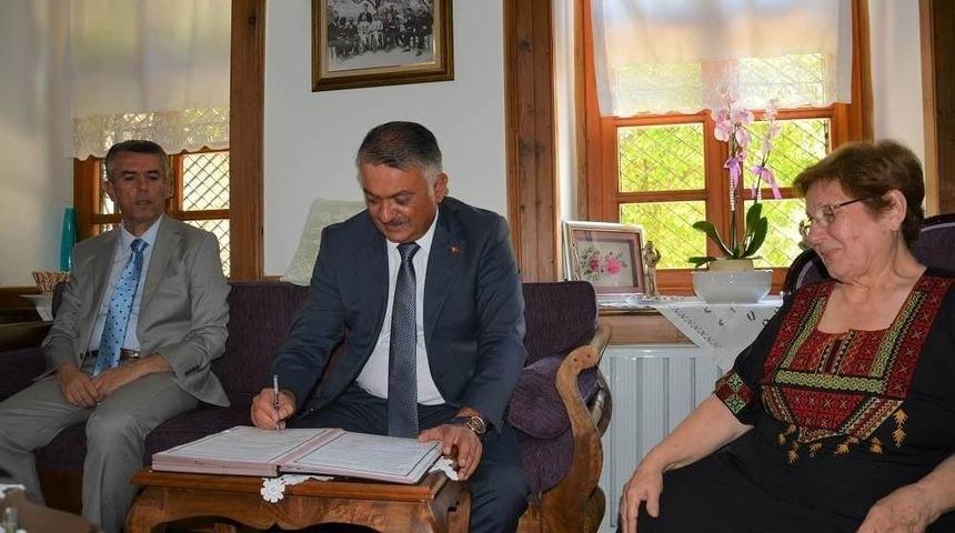 Vali Yazıcı &ldquo;bu Hayırda Yarışın Devam Etmesini Diliyorum&rdquo;