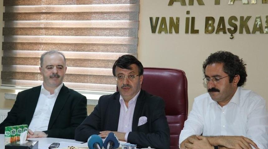 Başkan T&uuml;rkmenoğlu: "b&uuml;y&uuml;k Ve G&uuml;&ccedil;l&uuml; T&uuml;rkiye, &Ccedil;ocuklarımıza Borcumuzdur"