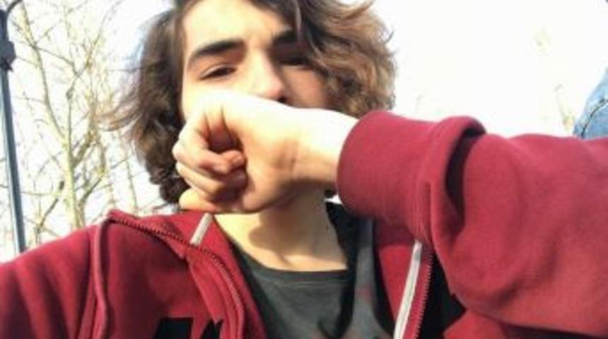 Babası Tarafından Son Anda İpten Alınan Gen&ccedil; Kurtarılamadı