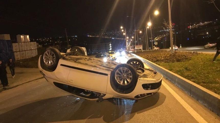 Samsun&rsquo;da Otomobil Takla Attı: 3 Yaralı