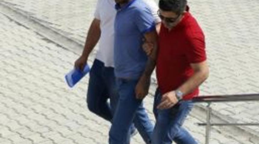 Hatay&rsquo;da T&uuml;fekle Ev Kurşunlayan Zanlı Yakalandı