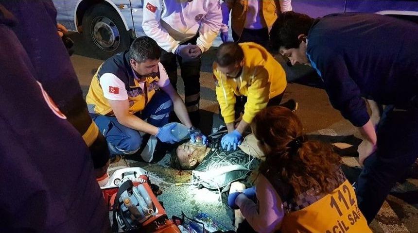 Manavgat&rsquo;ta Motosiklet Kazası: 1 &Ouml;l&uuml;, 1 Yaralı