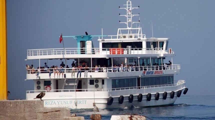 Yazın Son G&uuml;nlerinde Adalar&rsquo;a İlgi Arttı